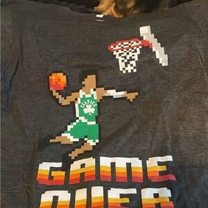 Boston Celtics Basketball Graphic T-Shirt